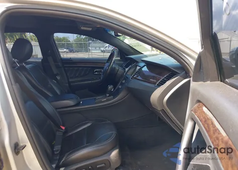 2015 Ford Taurus Limited z USA, uszkodzony, nr VIN 1FAHP2F83FG202733